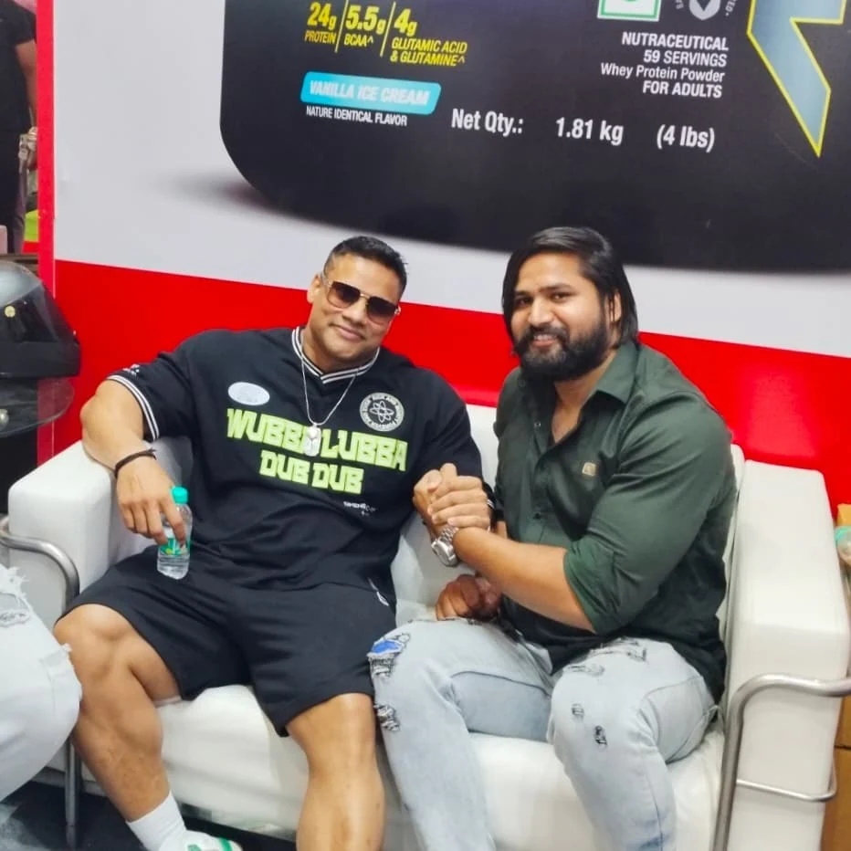 Dynamic Unisex Gym founder at national fitness convention